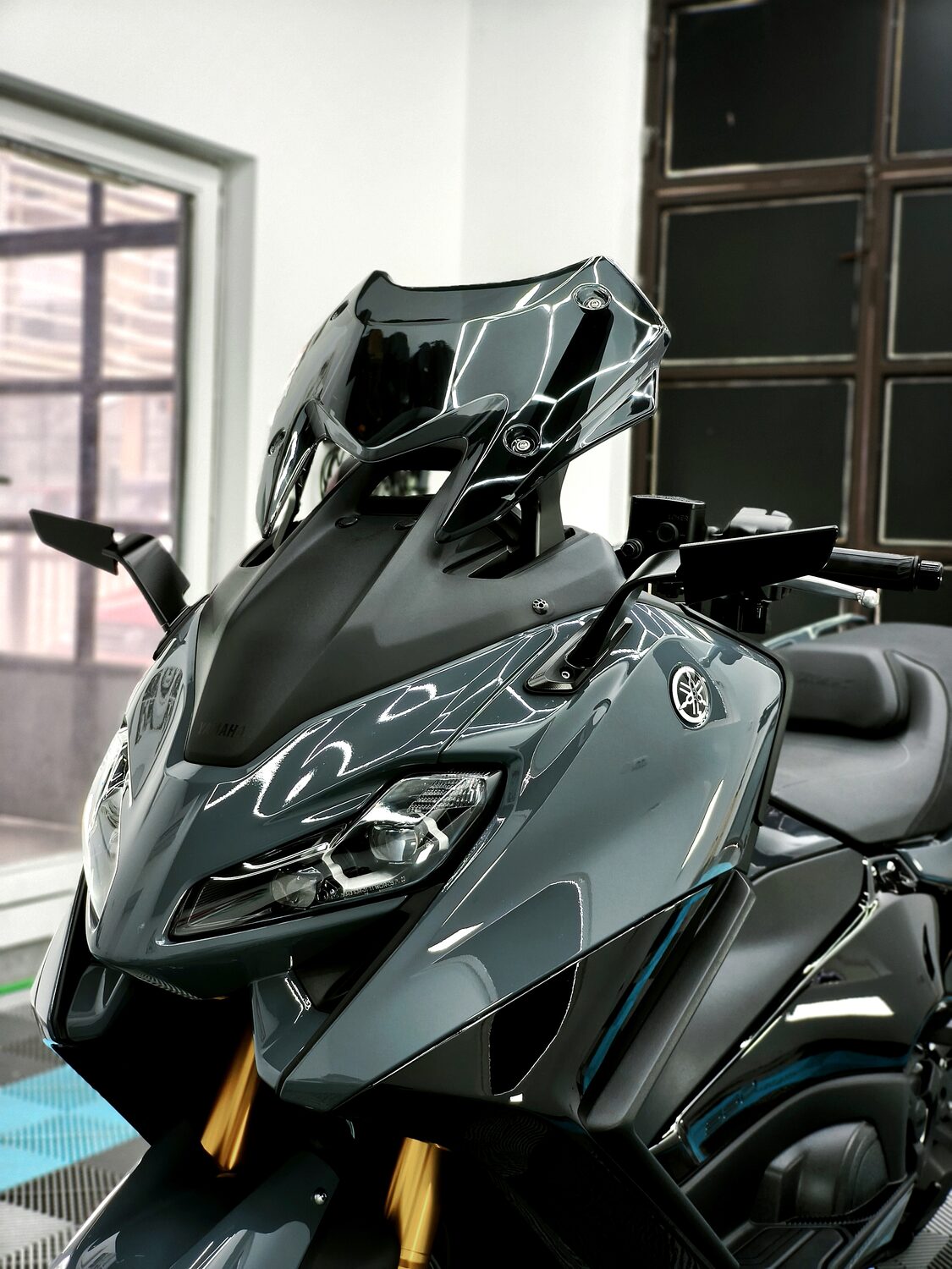 Moto detailing — maxi skuter